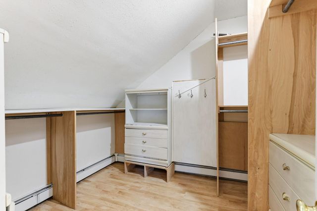 2524 Pillsbury Avenue S, Minneapolis, MN 55404