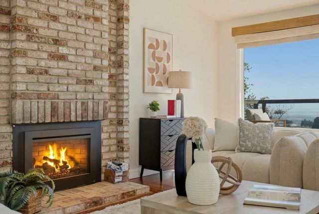 28009 Nob Hill Court, Hayward, CA 94542