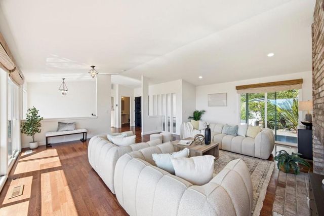 28009 Nob Hill Court, Hayward, CA 94542