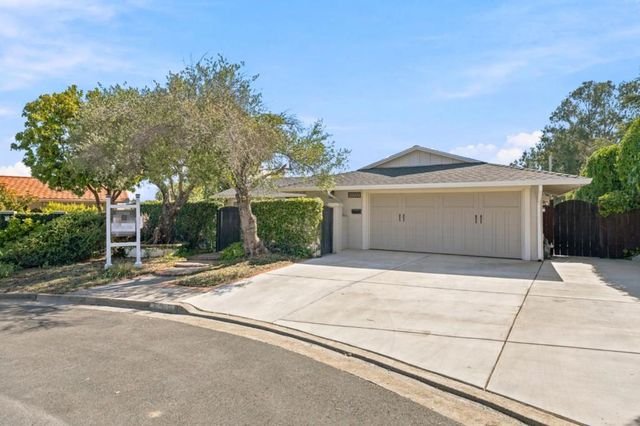 28009 Nob Hill Court, Hayward, CA 94542