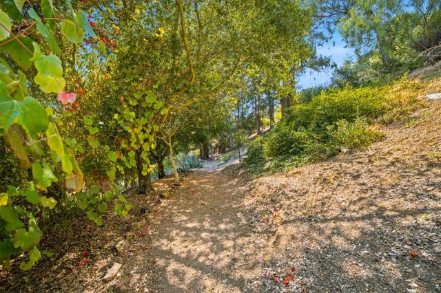 28009 Nob Hill Court, Hayward, CA 94542