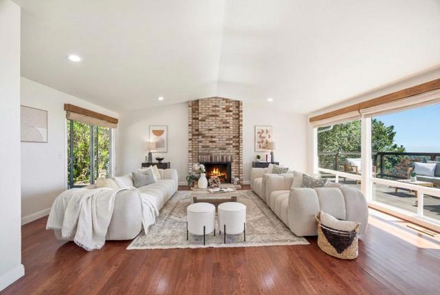 28009 Nob Hill Court, Hayward, CA 94542