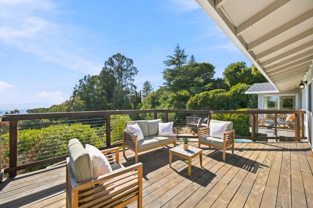 Image 12 of property listing at 28009 Nob Hill Court, Hayward, CA 94542