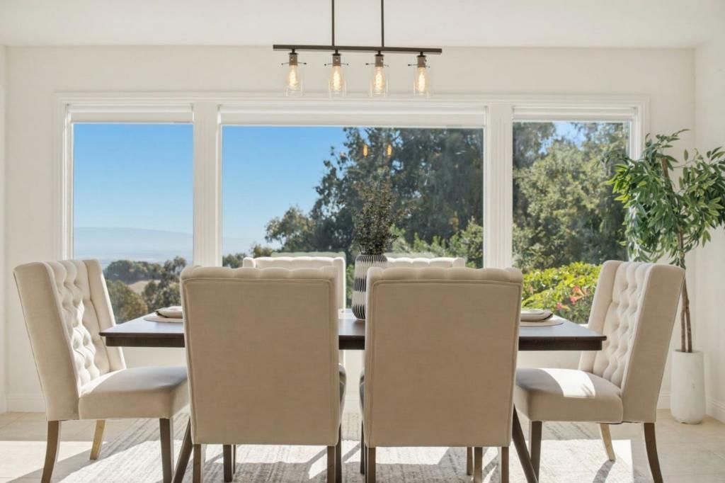 Image 23 of property listing at 28009 Nob Hill Court, Hayward, CA 94542