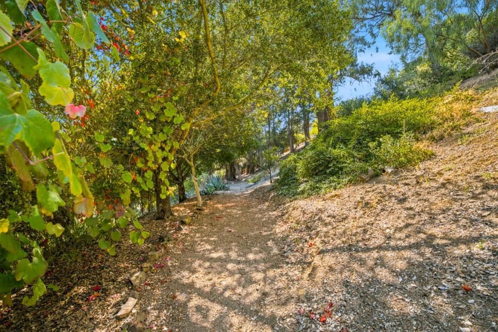 Image 50 of property listing at 28009 Nob Hill Court, Hayward, CA 94542