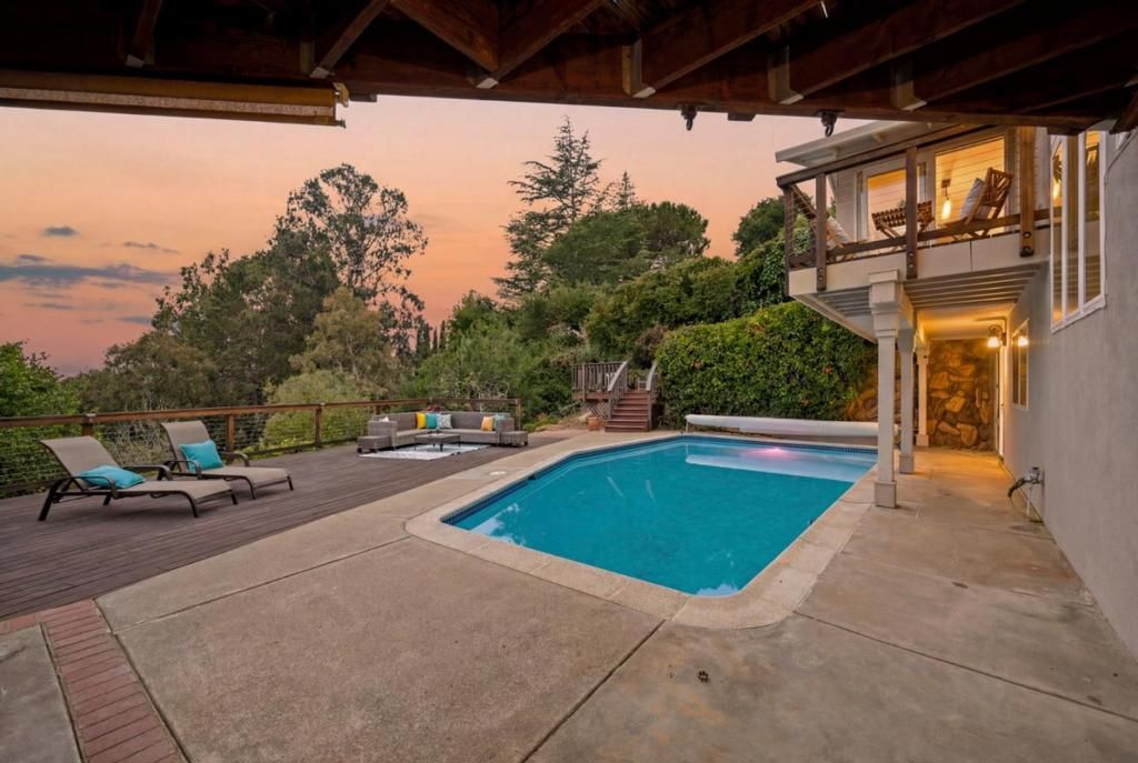 Image 58 of property listing at 28009 Nob Hill Court, Hayward, CA 94542