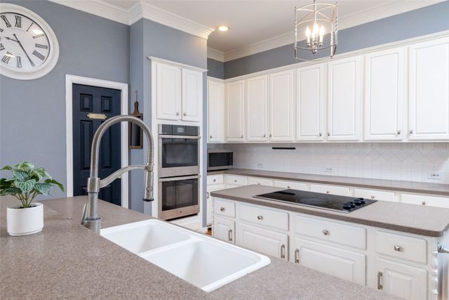 4705 Hampshire Drive, Flower Mound, TX 75028