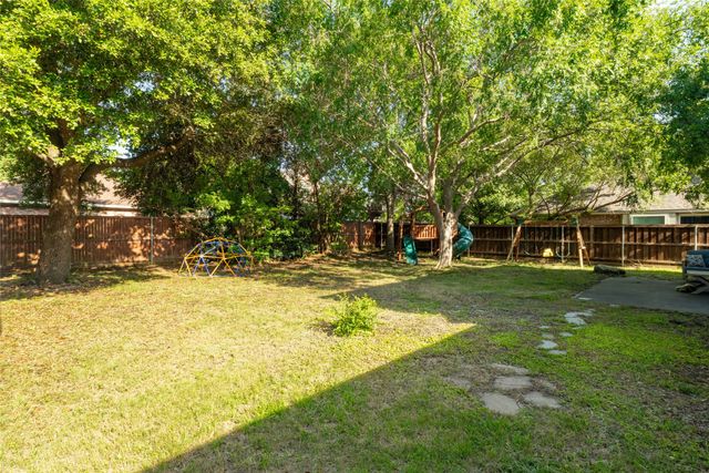 4705 Hampshire Drive, Flower Mound, TX 75028