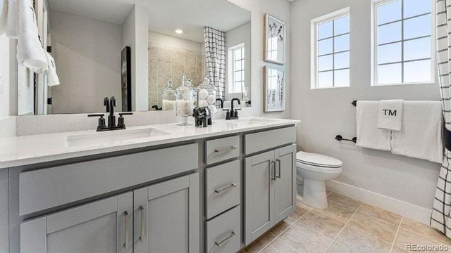 3241 N Elk Way, Aurora, CO 80019