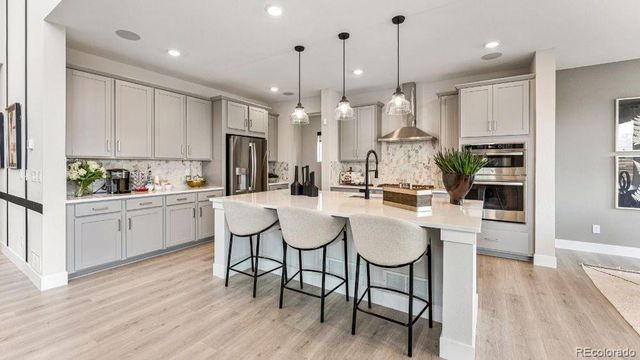 3241 N Elk Way, Aurora, CO 80019