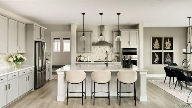 3241 N Elk Way, Aurora, CO 80019