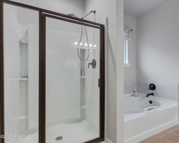 123 Sparrowhawk Street, Broussard, LA 70518