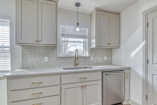 208 Mimosa Drive, Norman, OK 73069