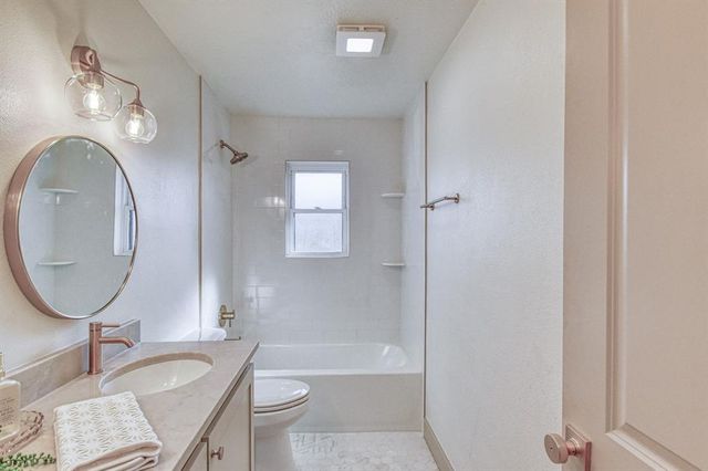 208 Mimosa Drive, Norman, OK 73069