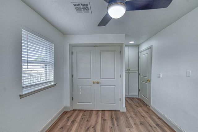 208 Mimosa Drive, Norman, OK 73069