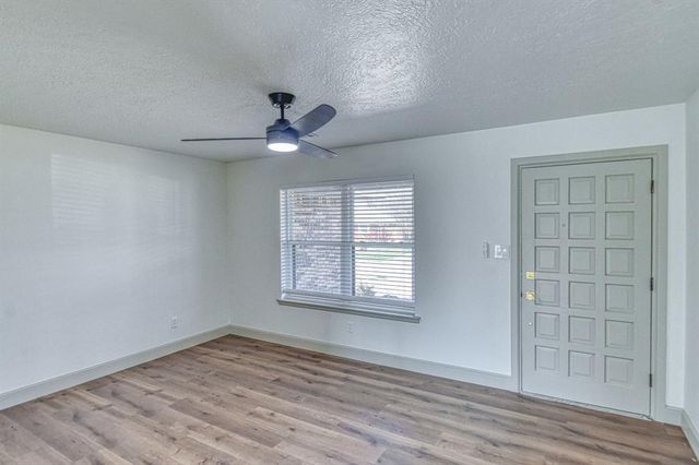 208 Mimosa Drive, Norman, OK 73069