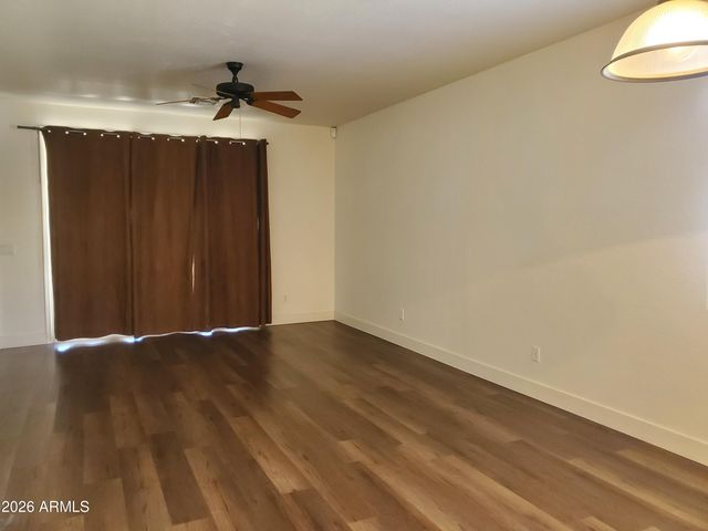 2430 E DARREL Road, Phoenix, AZ 85042