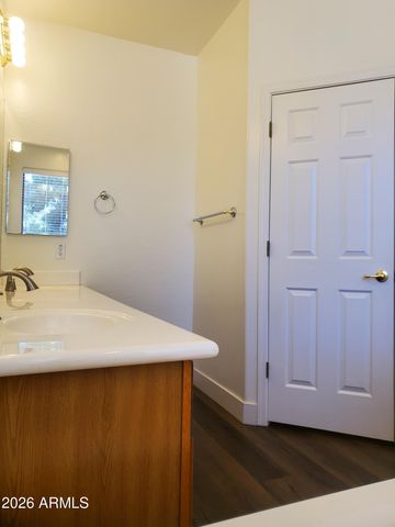 2430 E DARREL Road, Phoenix, AZ 85042