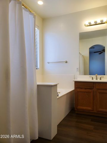 2430 E DARREL Road, Phoenix, AZ 85042
