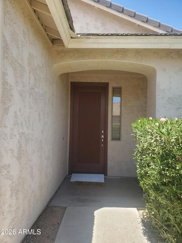 2430 E DARREL Road, Phoenix, AZ 85042