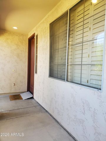 2430 E DARREL Road, Phoenix, AZ 85042
