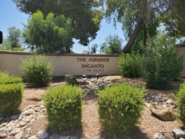 2430 E DARREL Road, Phoenix, AZ 85042