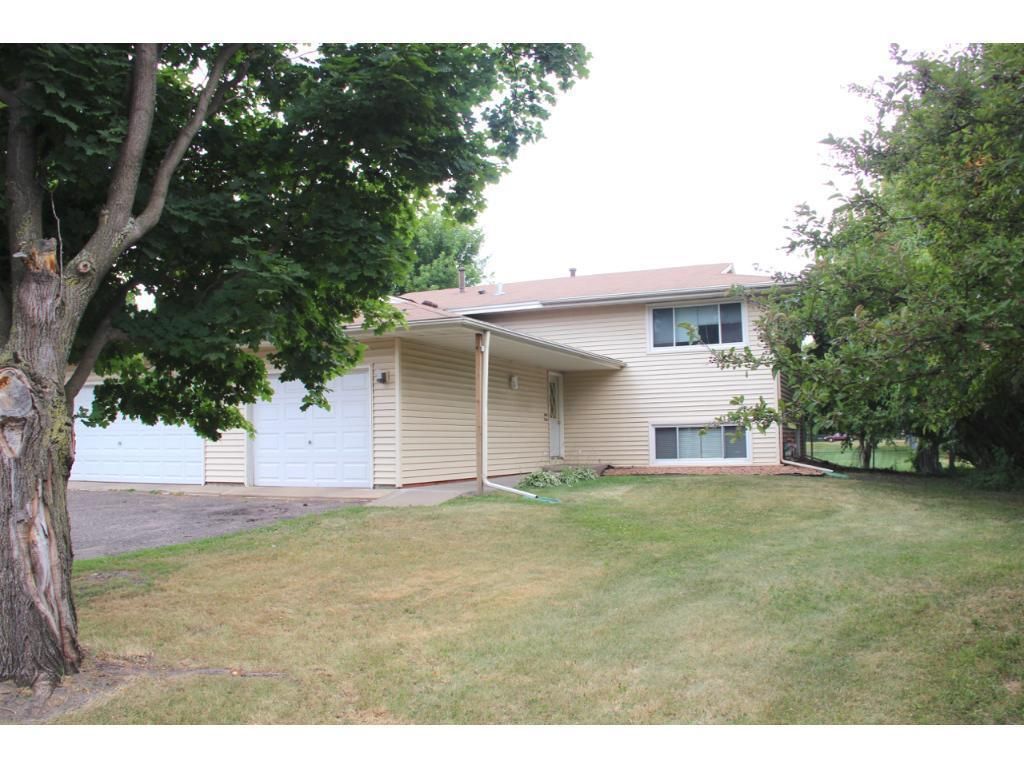 7217 Zane Avenue N, Brooklyn Park, MN 55429