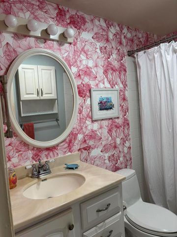 210 Horizons E 107, Boynton Beach, FL 33435