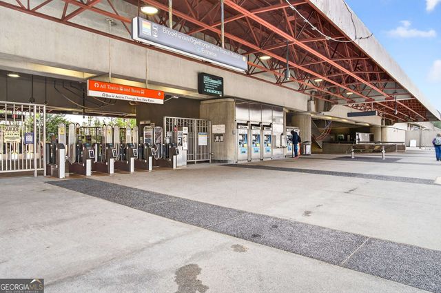 3668 Kingsboro Road NE 9, Atlanta, GA 30319