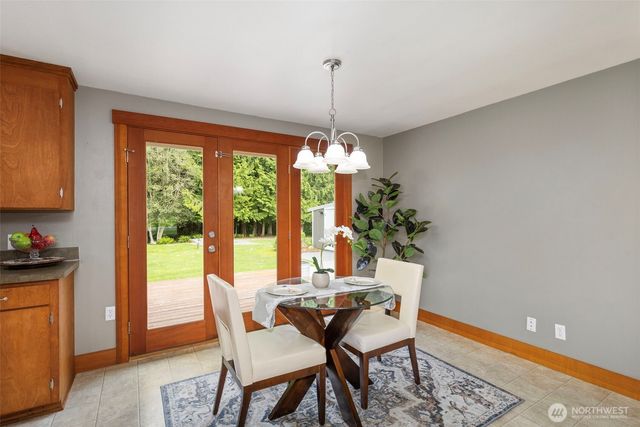 32022 Gamble Way NE, Poulsbo, WA 98370