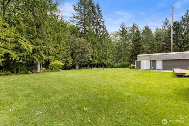 32022 Gamble Way NE, Poulsbo, WA 98370