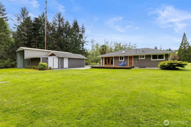32022 Gamble Way NE, Poulsbo, WA 98370