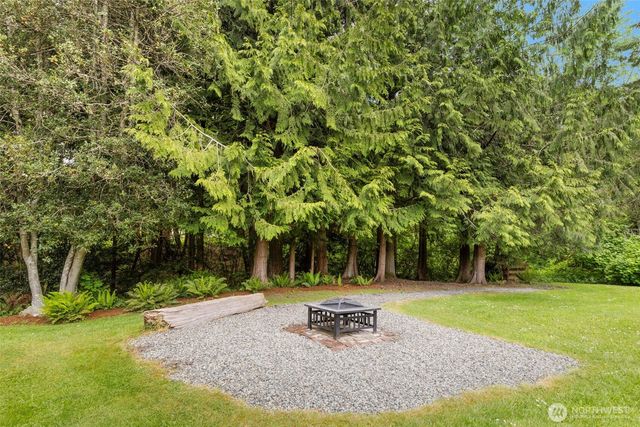 32022 Gamble Way NE, Poulsbo, WA 98370