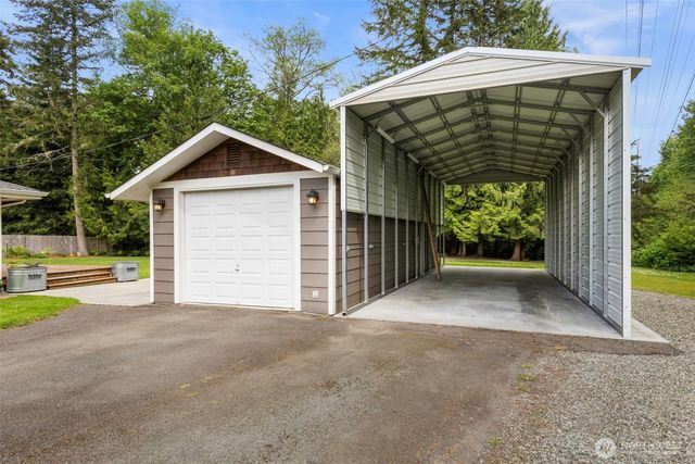 32022 Gamble Way NE, Poulsbo, WA 98370