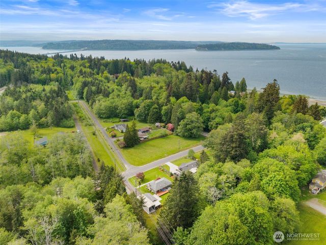 32022 Gamble Way NE, Poulsbo, WA 98370