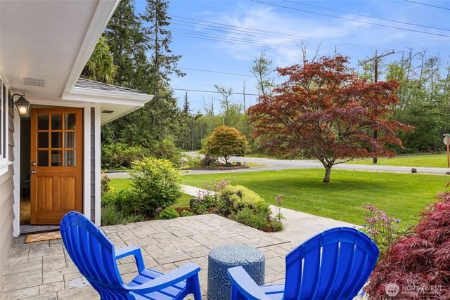 32022 Gamble Way NE, Poulsbo, WA 98370