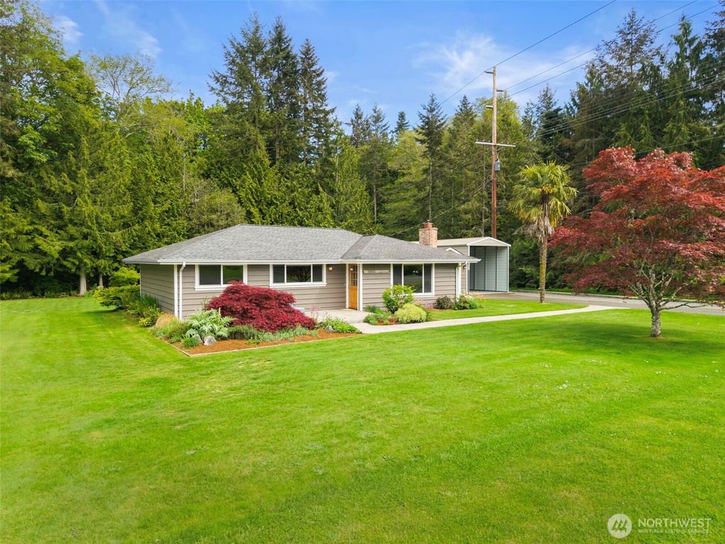 32022 Gamble Way NE, Poulsbo, WA 98370