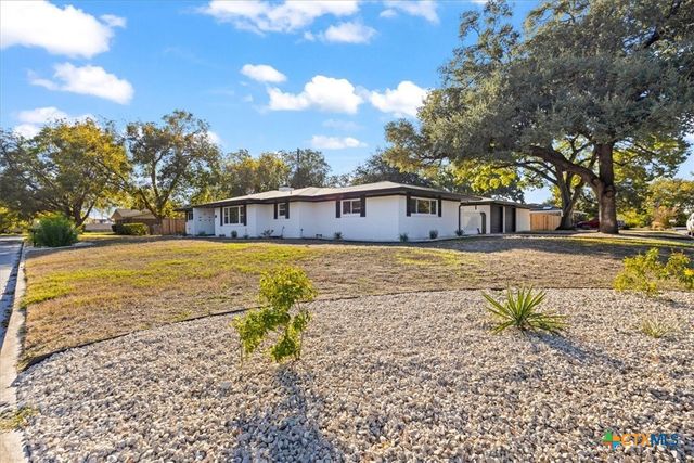 192 Oriole Drive, New Braunfels, TX 78130