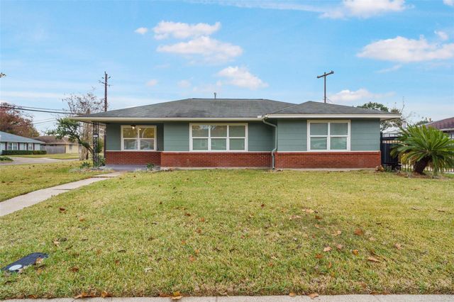 1801 Harding Street, Pasadena, TX 77502