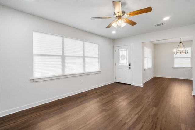 1801 Harding Street, Pasadena, TX 77502