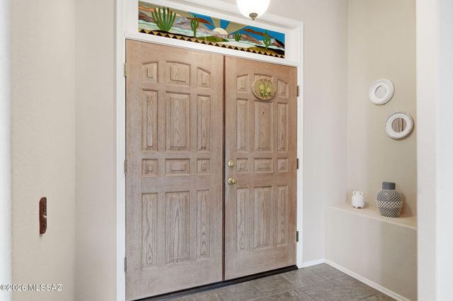 1894 W Amblemorn Drive, Green Valley, AZ 85622