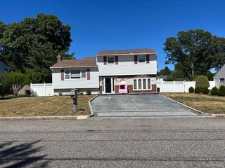 25 Nostrand Avenue, Selden, NY 11784