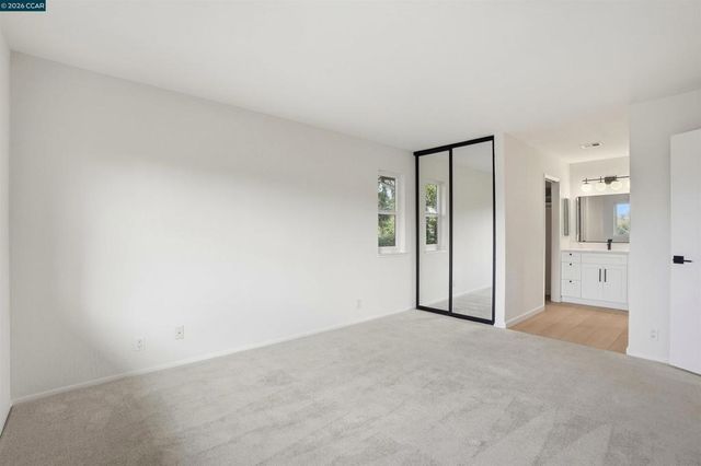 1077 Wesley Ct 7, Walnut Creek, CA 94597