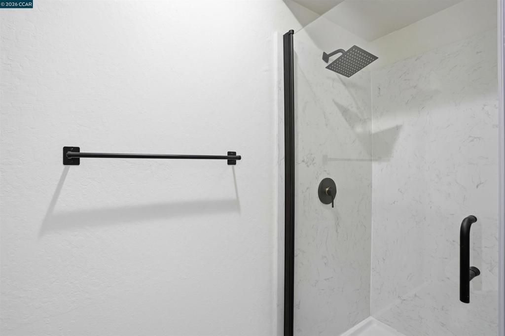 Image 14 of property listing at 1077 Wesley Ct 7, Walnut Creek, CA 94597