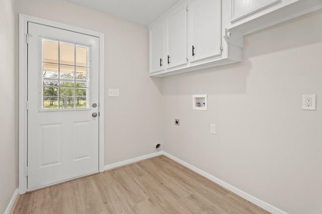 4309 S Elm Avenue, Santa Fe, TX 77517