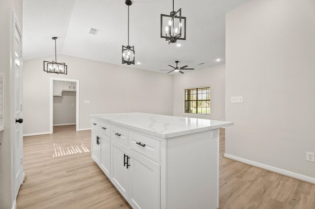 4309 S Elm Avenue, Santa Fe, TX 77517