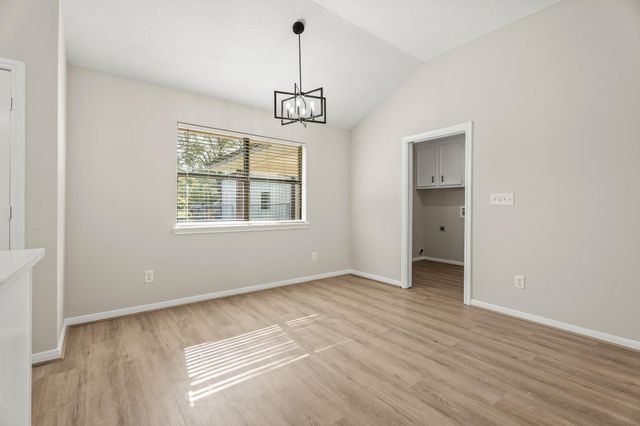 4309 S Elm Avenue, Santa Fe, TX 77517