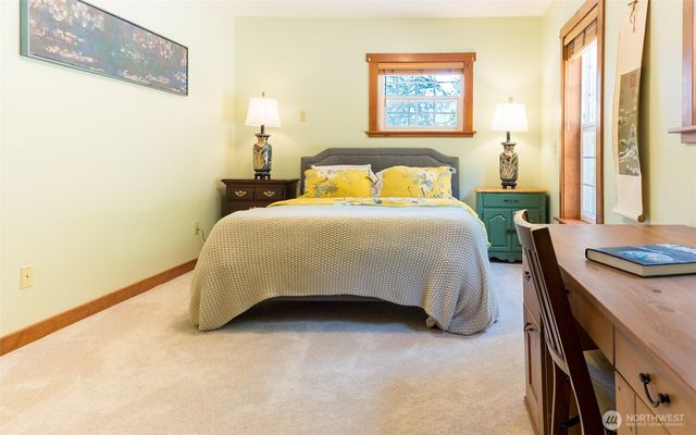 485 S Vesper Way, Camano Island, WA 98282