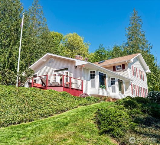 485 S Vesper Way, Camano Island, WA 98282