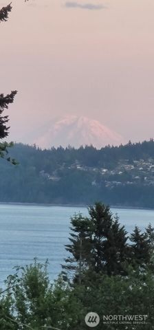 485 S Vesper Way, Camano Island, WA 98282